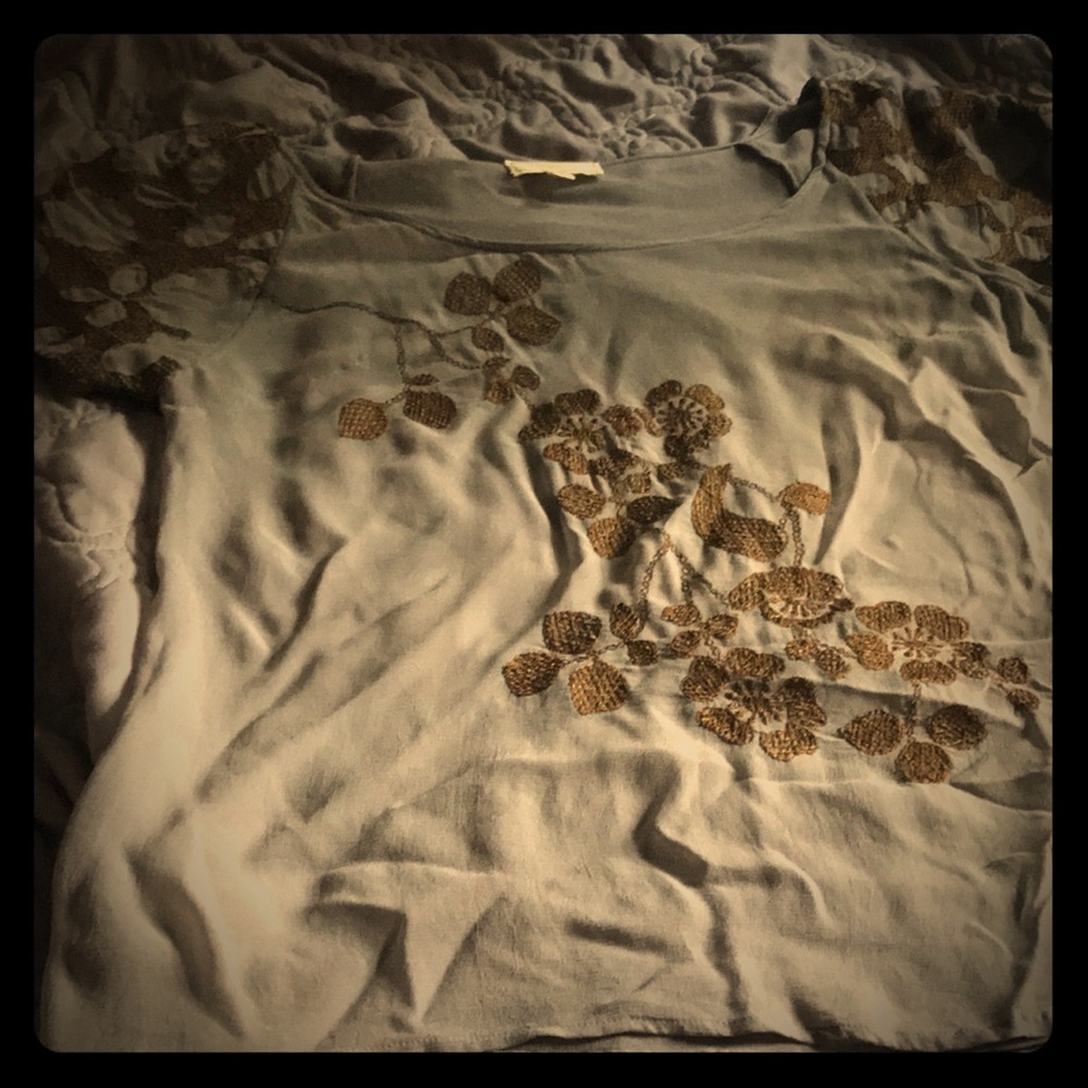 Beautiful gray sheer blouse. Embroidered floral